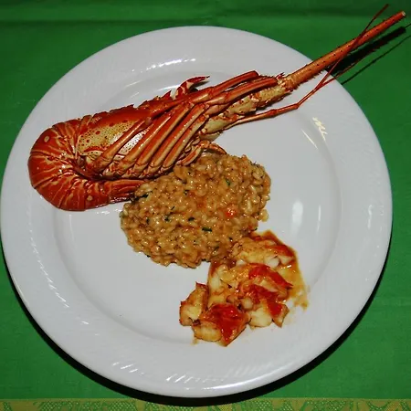 Il Gabbiano Отель Сталетти